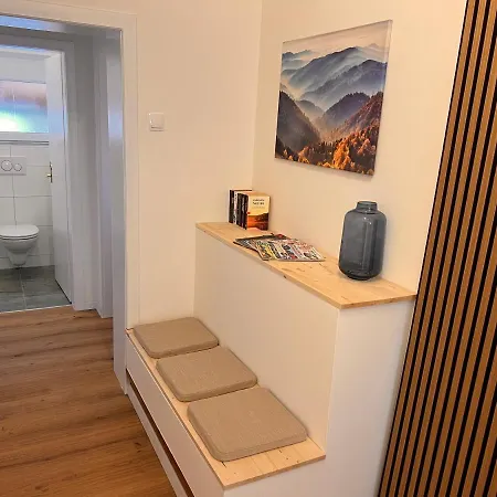 Ferienwohnung Imzaro: Erdgeschoss, 2 Schlafzimmer Plus Schlafsofa, Eigener Eingang, Grosse Terrasse Mit Garten! Spittal an der Drau Buitenkant foto