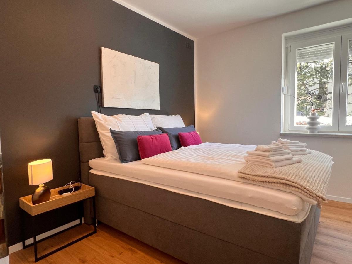 Imzaro: Erdgeschoss, 2 Schlafzimmer Schlafsofa, Eigener Eingang, Grosse Terrasse Mit Garten! Apartment *
