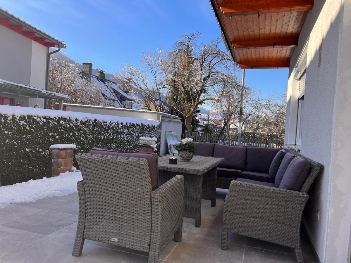 Apartment Imzaro: Erdgeschoss, 2 Schlafzimmer Schlafsofa, Eigener Eingang, Grosse Terrasse Mit Garten! Spittal an der Drau